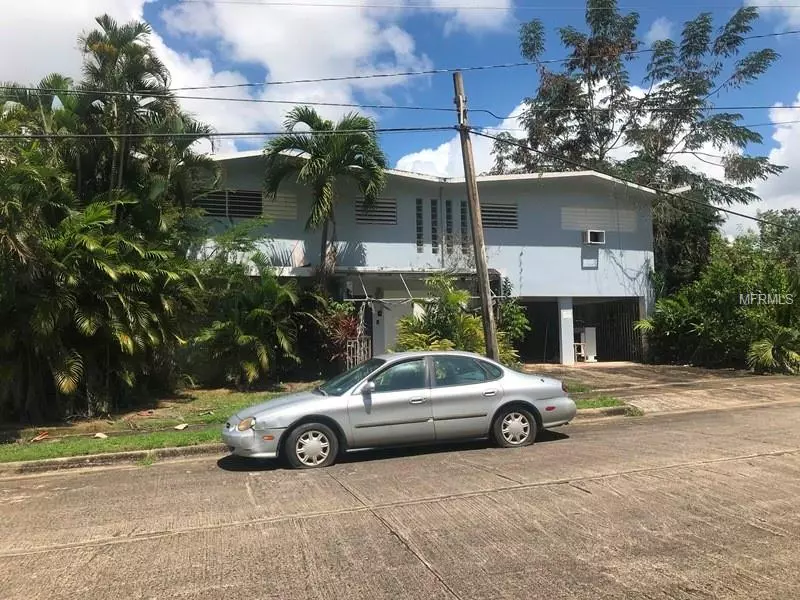 Humacao, PR 00791,Calle 8 URB. EL RETIRO #10