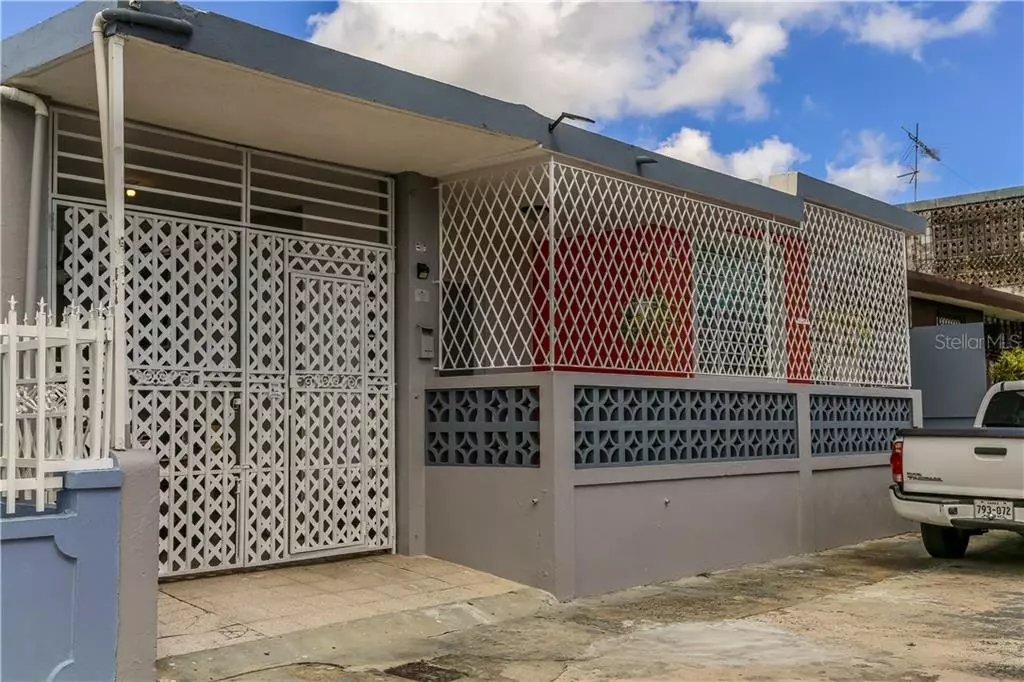 San Juan, PR 00920,504 URB.PUERTO NUEVO #504