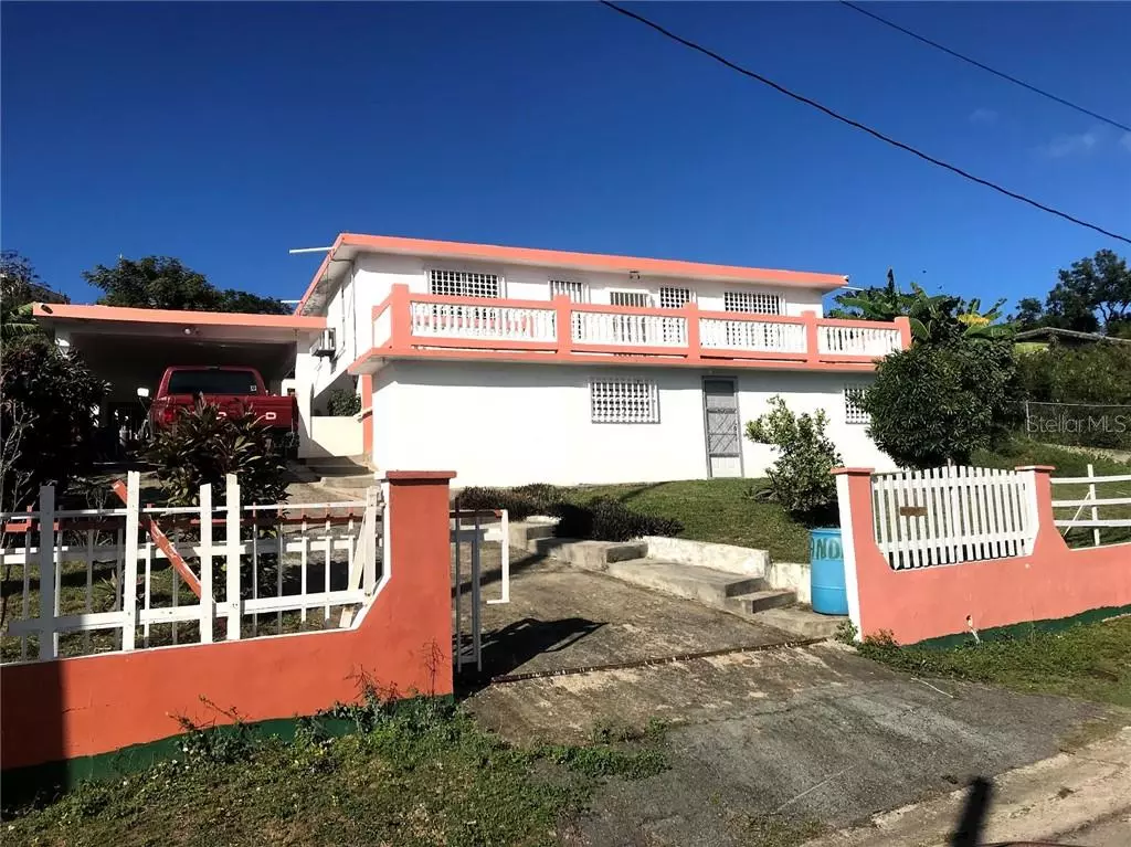 Vieques, PR 00765,215 CALLE MARCELINO DIAZ