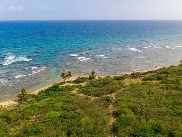 Vieques, 00765,344 LA HUECA BLF