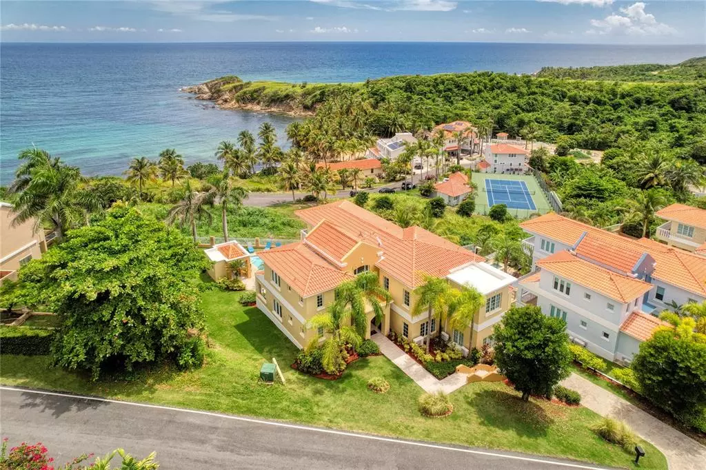 Humacao, PR 00791,53 SHELL CASTLE