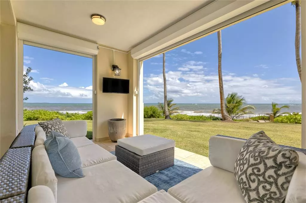 Humacao, PR 00791,200 OCEAN DRIVE #212