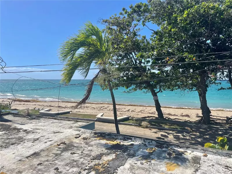 21 CALLE 10, Loiza, PR 00772