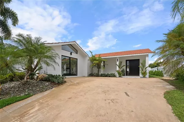 398 Los Jobanes Sabanera SABANERA DORADO, Dorado, PR 00646