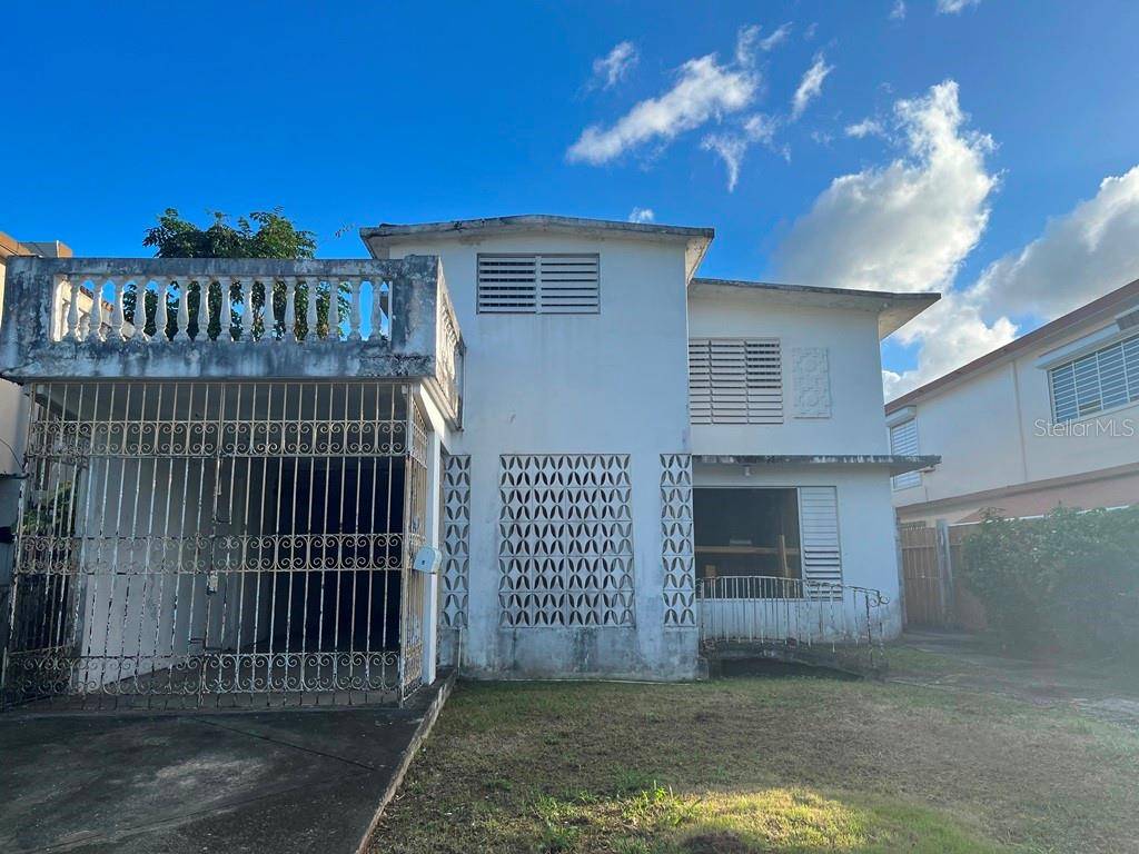 5 SEVILLA,  Caguas,  PR 00725