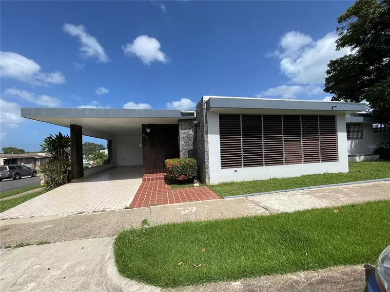 2nd Street URB. VILLA MARIA #D- 6, Manati, PR 00674