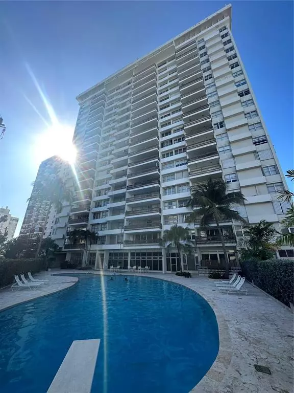 San Juan, PR 00911,70 KINGS COURT #14A