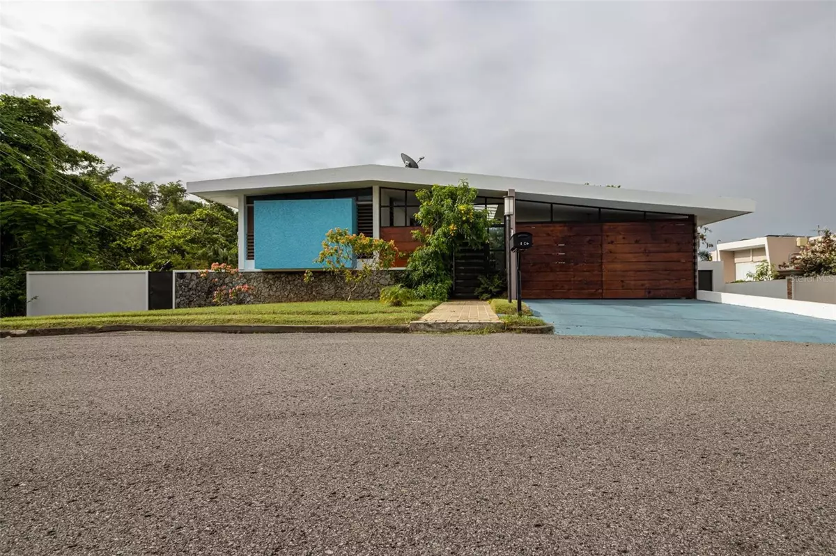 Aguadilla, PR 00603,Circulo Garcia 1 VILLA LYDIA