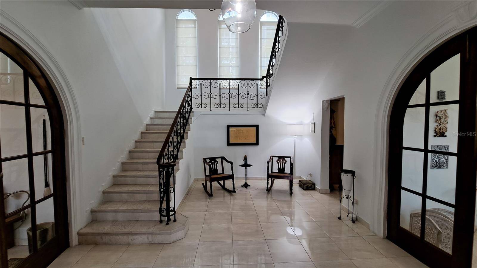 San Juan, PR 00909,528 RIERA ST