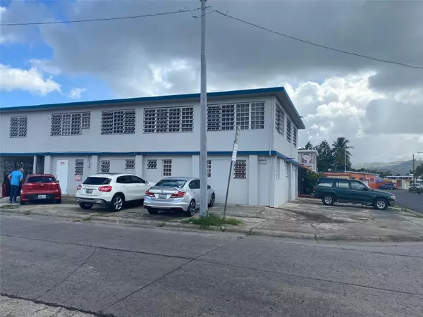 Calle 12 URB. CARIBE GARDENS #A-4, Caguas, PR 00726