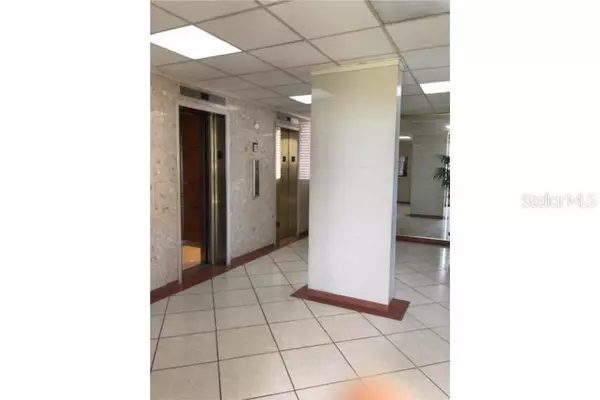 San Juan, PR 00915,412 TAPIA AVE #5