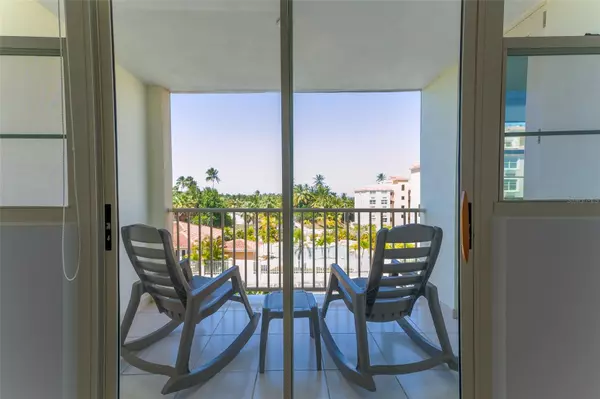 J 302 COVE BY THE SEA #J 302, Vega Alta, PR 00692