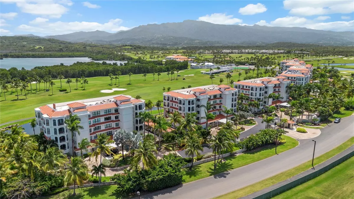 Rio Grande, PR 00745,410 COCO BEACH BLVD #B402