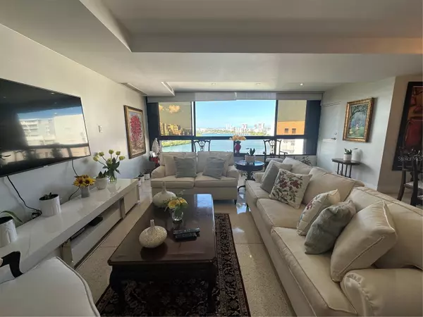 San Juan, PR 00918,Delcasse CONDOMINIO DEL MAR #1102