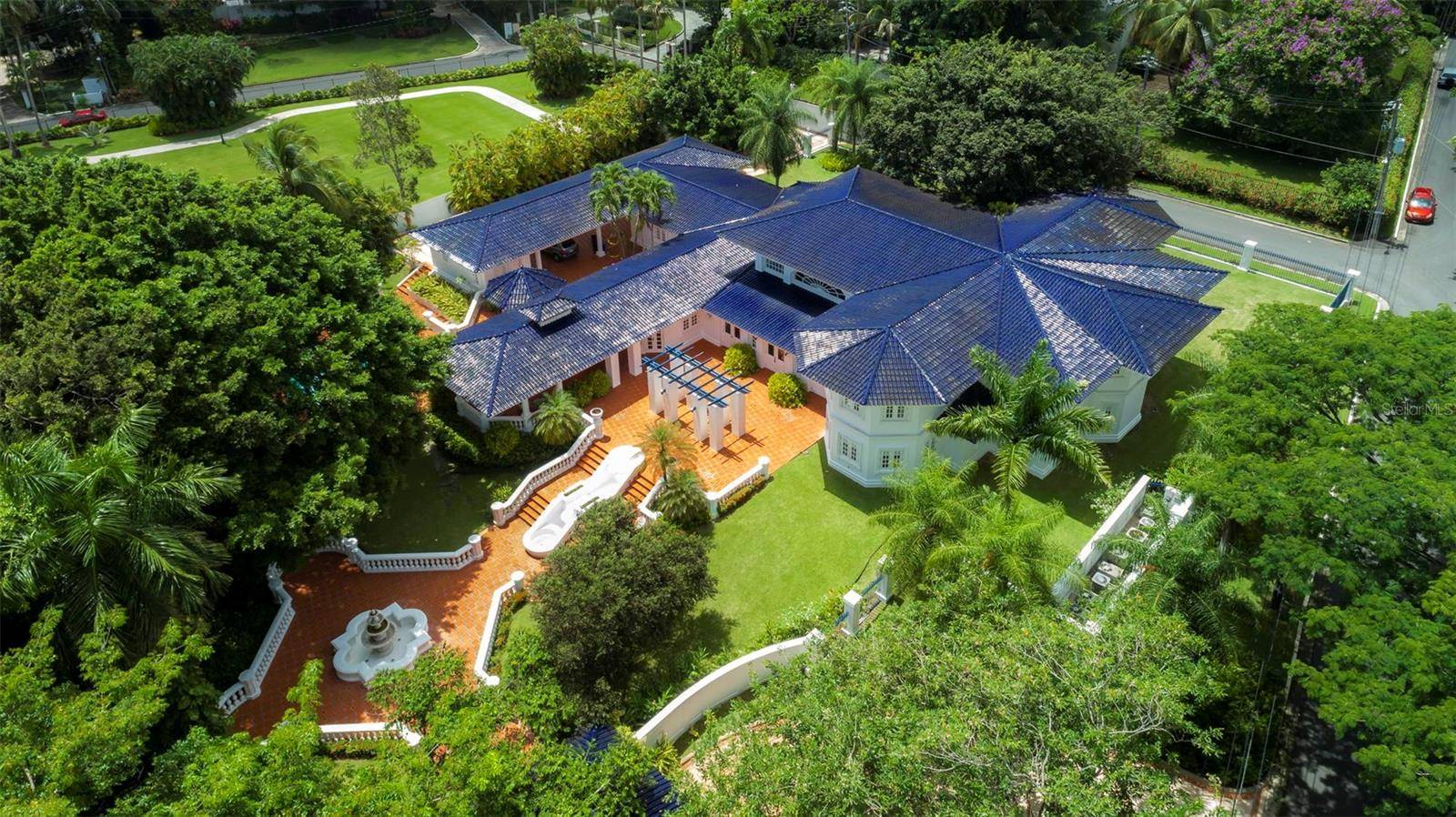 #21 MANUEL RIVERA FERRER ST., Guaynabo, PR 00968