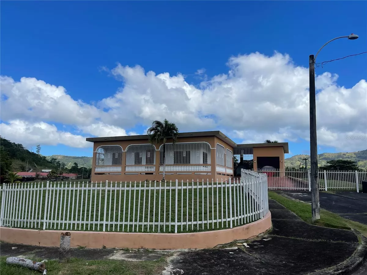 Juncos, PR 00777,Urb. Villa Ana CALLE A COLLAZO