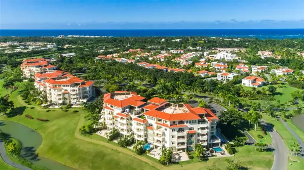 500 PLANTATION DR #PH-3403, Dorado, PR 00646