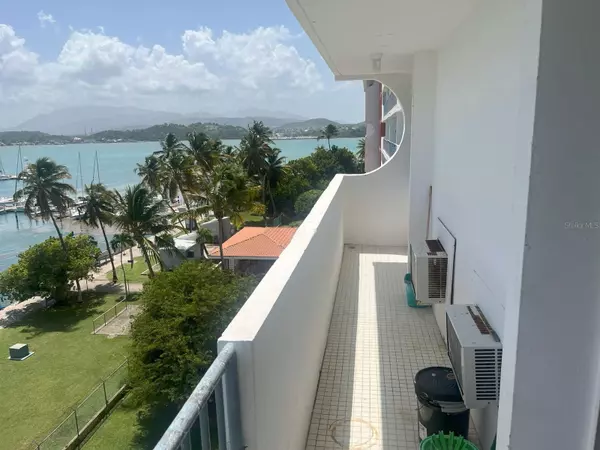 Fajardo, PR 00738,Islote Calló Obispo COND. ISLETA MARINA I #6-J