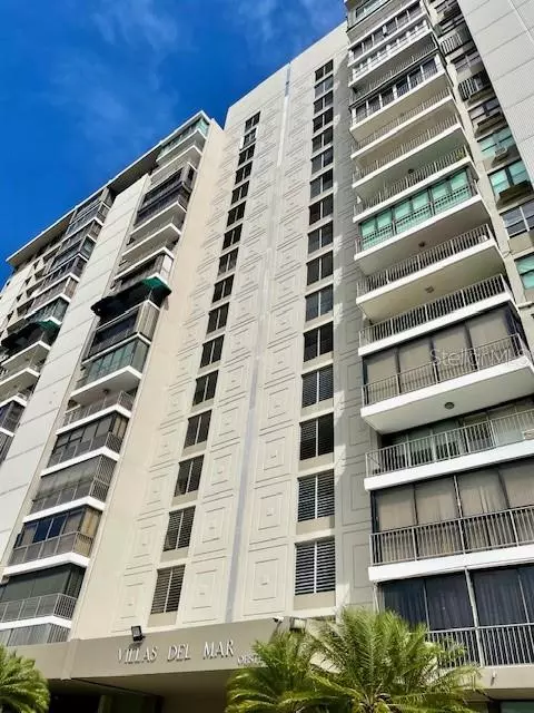 Carolina, PR 00979,4735 AVE. ISLA VERDE #3