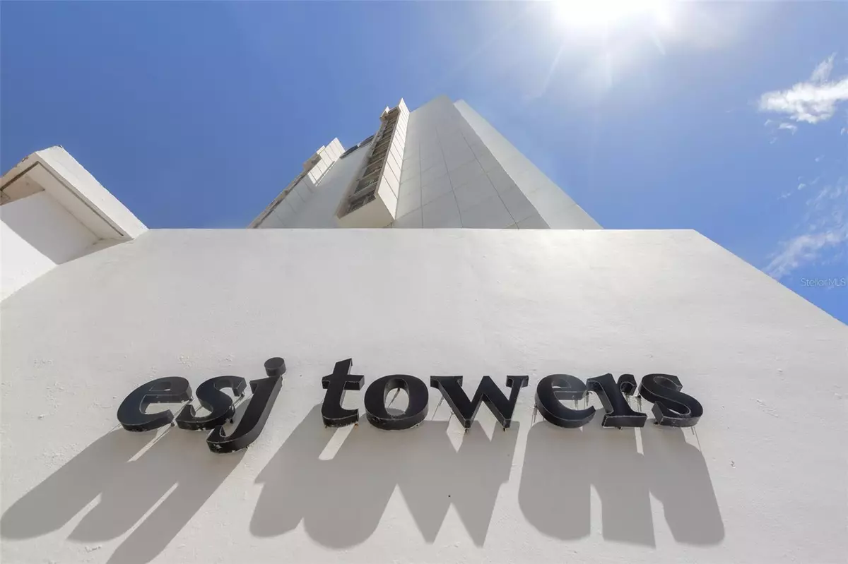 Carolina, PR 00979,6165 ISLA VERDE AVE #1557