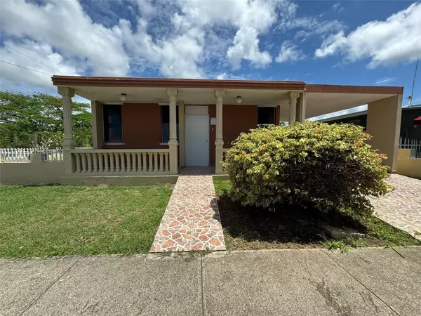 12 ST L1 URB ESTANCIAS LAS TRINITARIAS, Salinas, PR 00751
