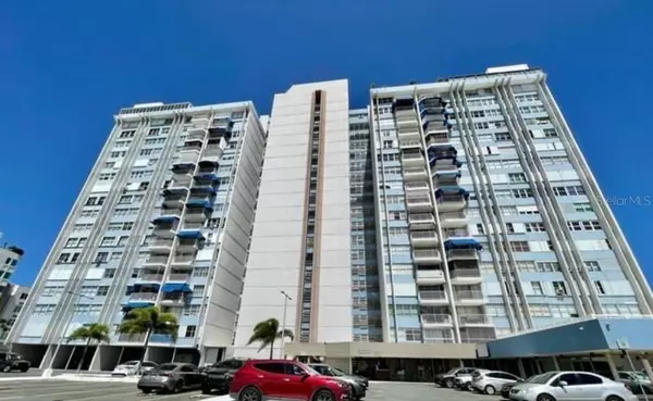 37 ISLA VERDE AV. #1715, Carolina, PR 00979