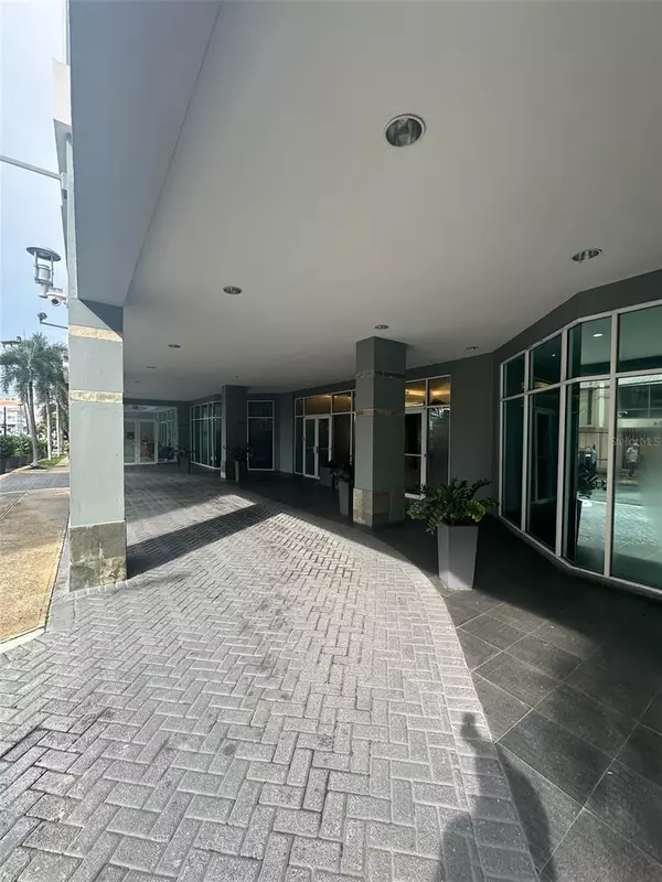 San Juan, PR 00907,305 VILLAMIL #1502