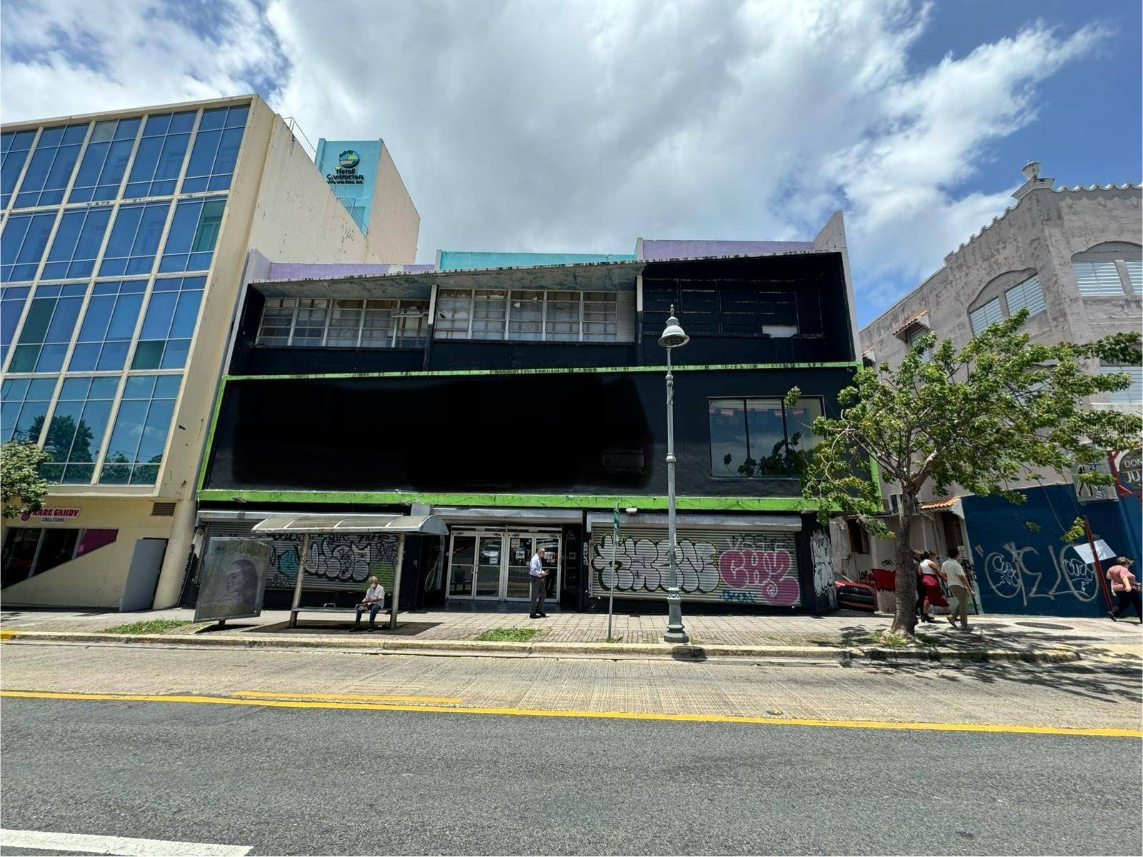 1062 AVE PONCE DE LEON, San Juan, PR 00908