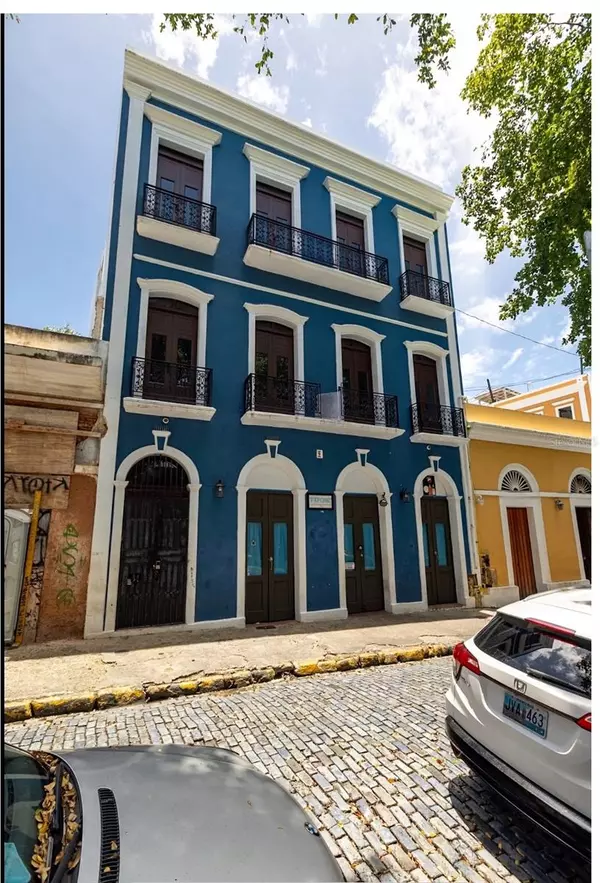 9 DEL MERCADO #3, San Juan, PR 00901