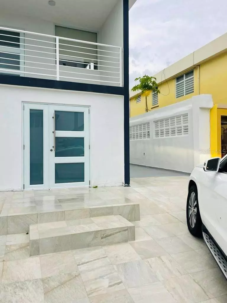 Rio Grande, PR 00745,C-3 125 GAVIOTA ST #125