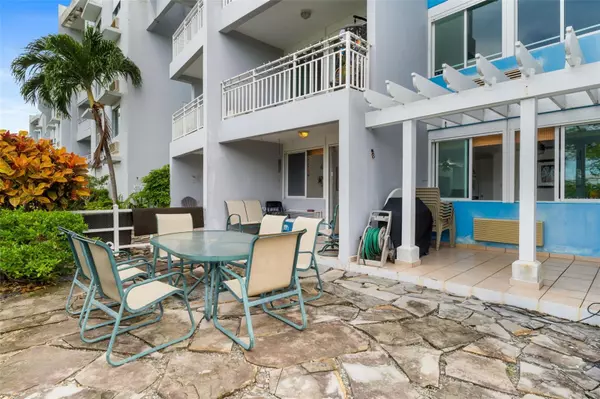 Rio Grande, 00745,Las Olas E-102 HILLSIDE VILLAS,