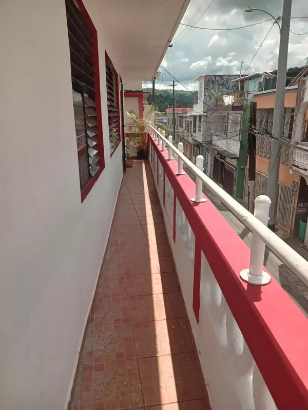 Corozal, PR 00783,Esq. Colon CALLE SAN RAMON