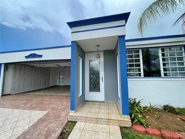 Cidra, PR 00739,13 VALLE DE BEATRIZ ST #13