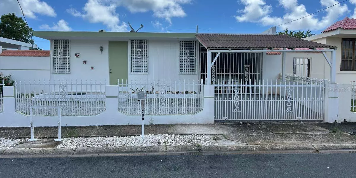 Calle #22 URB VERDE MAR 706, Humacao, PR 00791