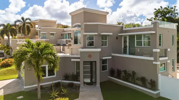 Mango Beach road #105 URB. VILLAGE AT THE HILLS, Ceiba, PR 00735