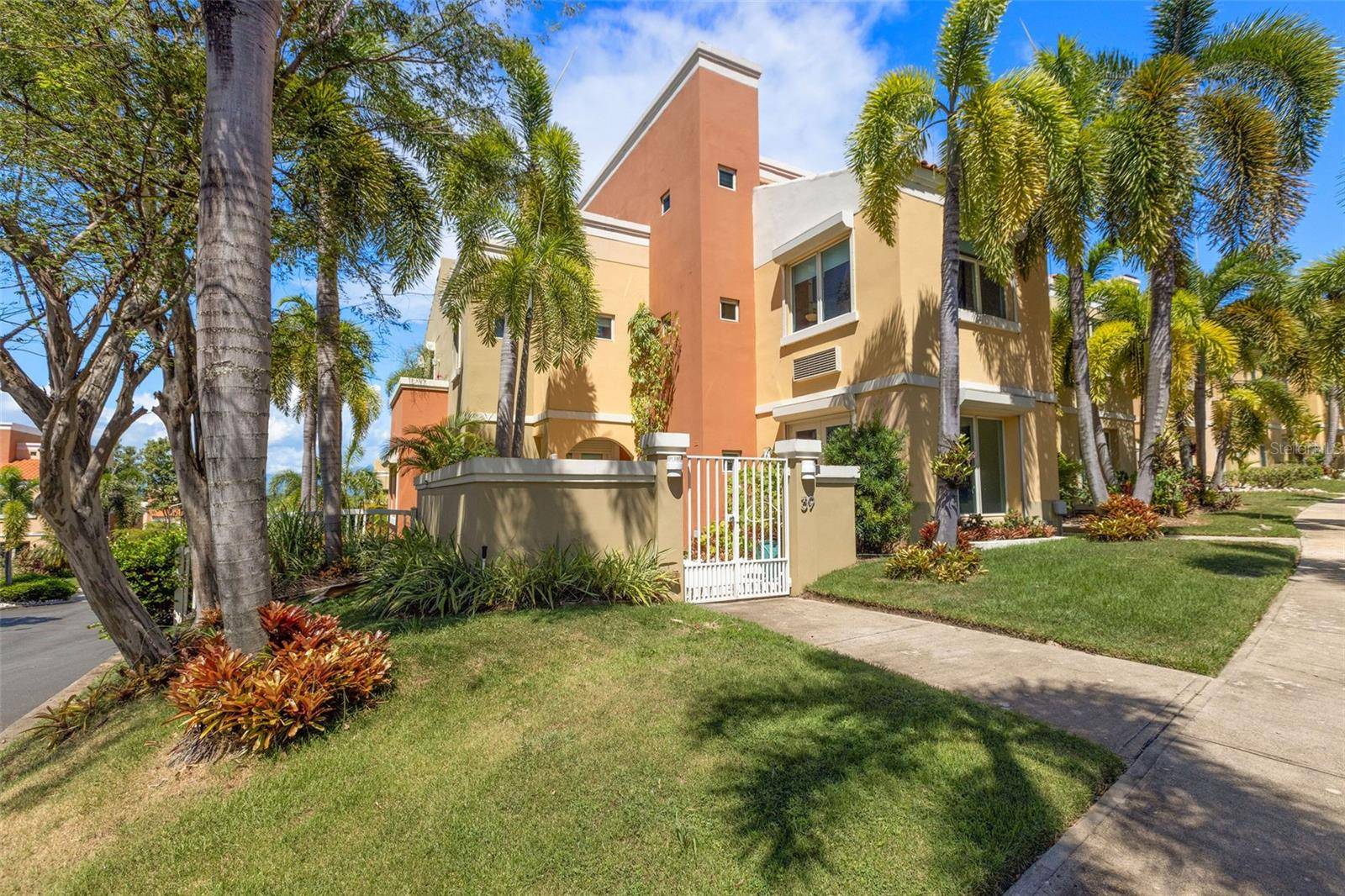 90 CANDELERO DRIVE #39, Humacao, PR 00791