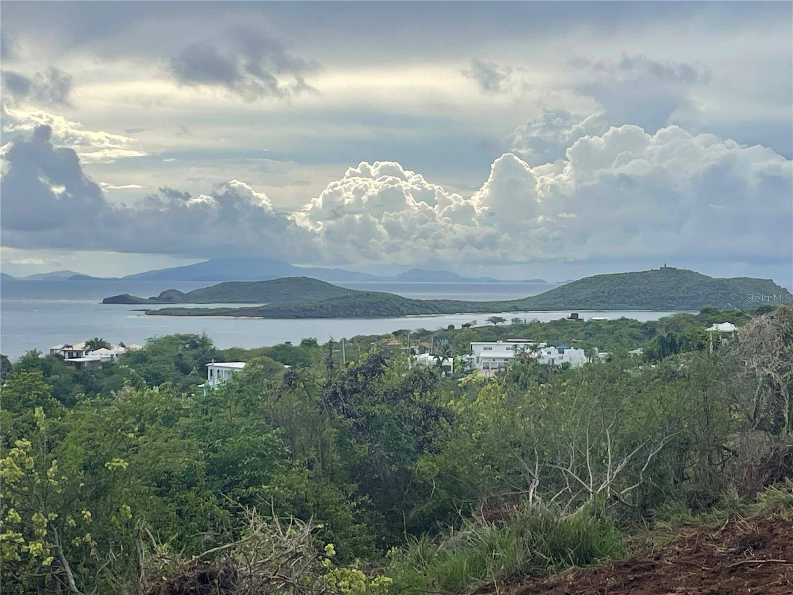 Culebra, PR 00775,ZONI BEACH ESTATES CALLE B-1, FRAILES RD