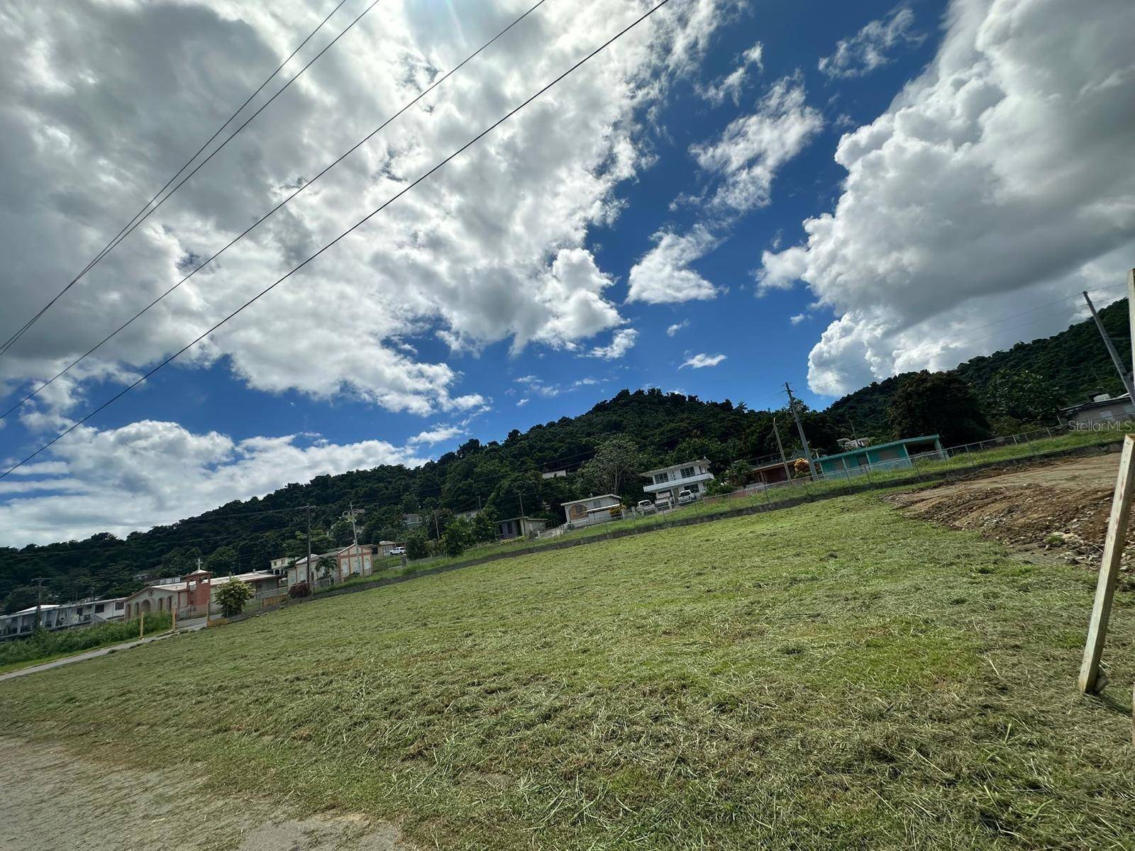 Humacao, PR 00791,Bo. Anton Ruiz, Solar 14 URB. JARDINES DE DIVERSILANDIA
