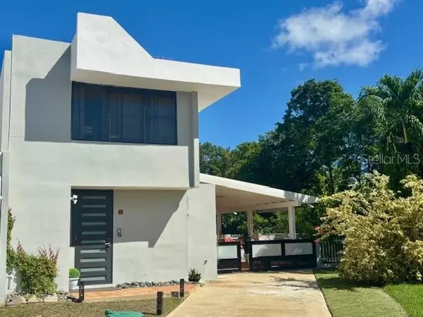 141 PLAZA VIRGEN GORDA, Luquillo, PR 00773