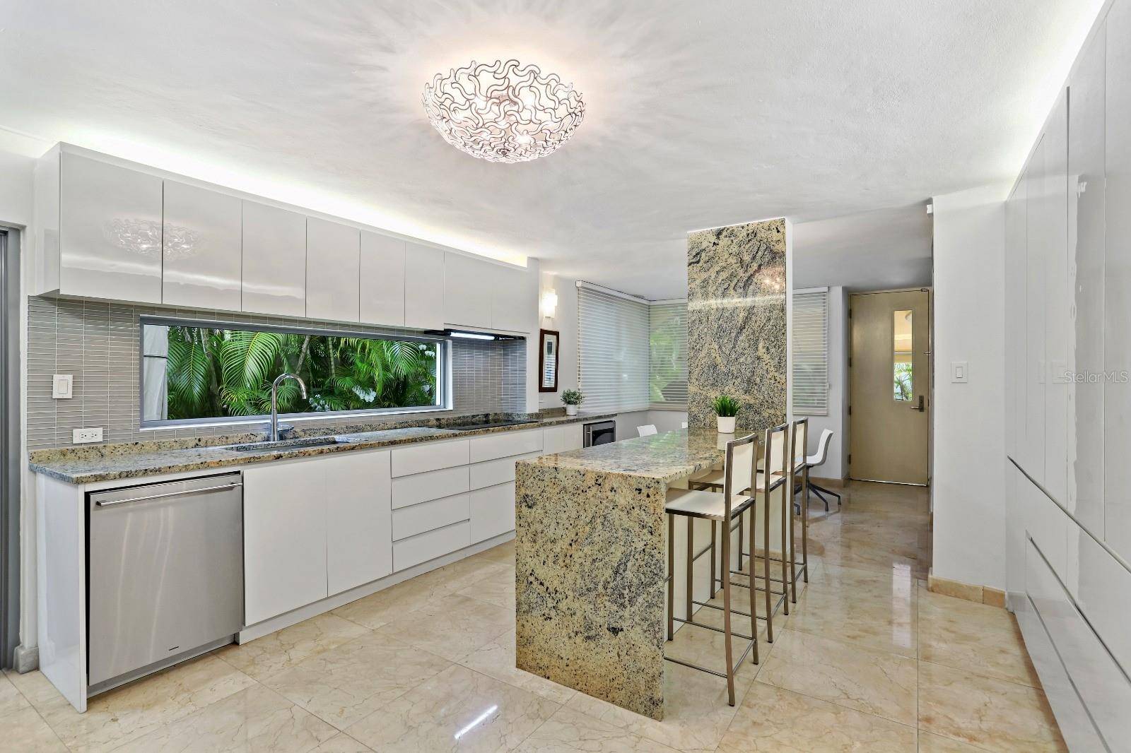 Guaynabo, PR 00966,Address not disclosed