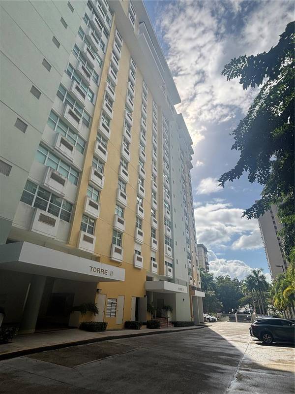 J8 AVE SAN PATRICIO #2D, Guaynabo, PR 00968