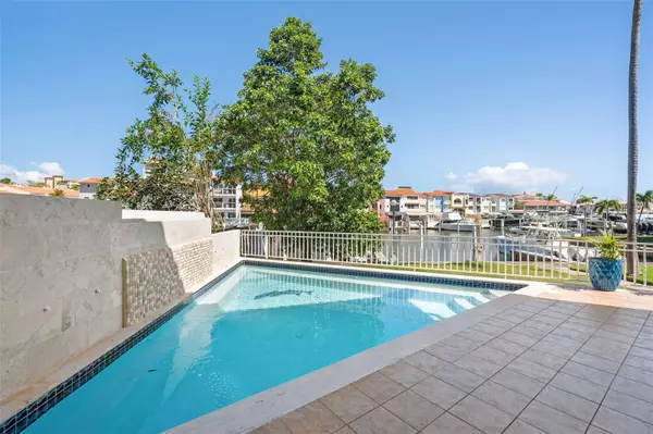 Humacao, PR 00791,50 PENINSULA DE SAN JUAN