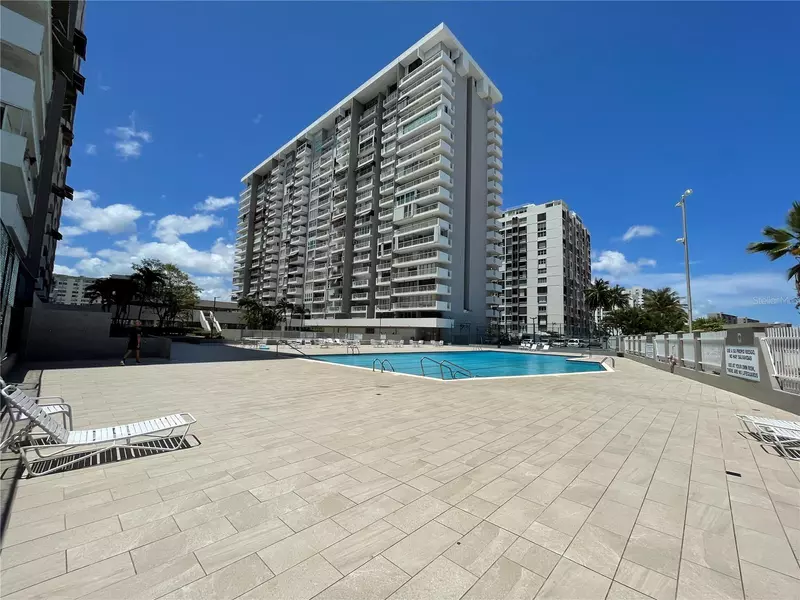 5869 AVE. ISLA VERDE #809, Carolina, PR 00979