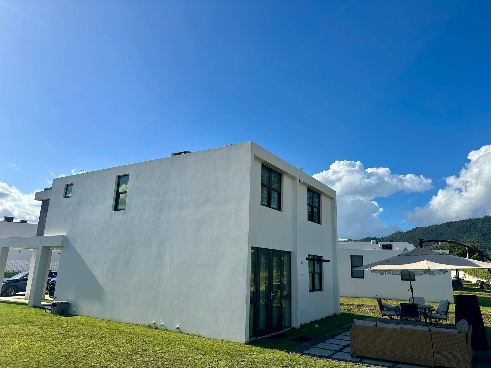 Gurabo, PR 00778,Urb Los Sueños CALLE CIELO #211