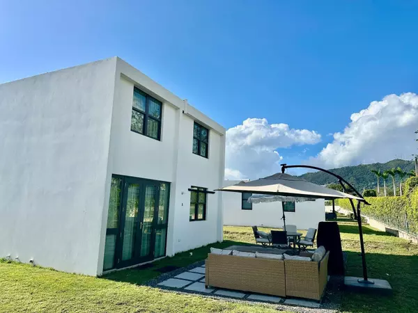 Gurabo, PR 00778,Urb Los Sueños CALLE CIELO #211