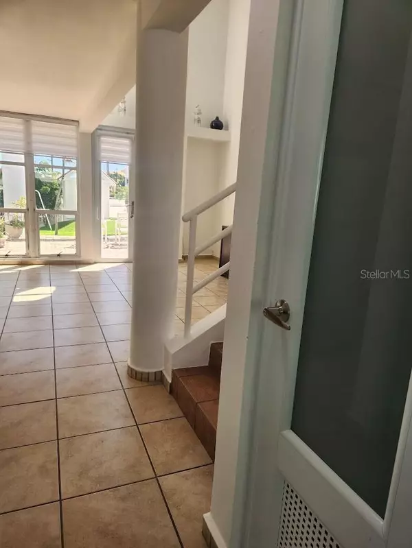 Humacao, PR 00791,0 SE PALMARINA CLUB #3-A