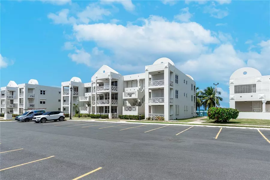 D-9 COSTA DORADA II #9, Dorado, PR 00646