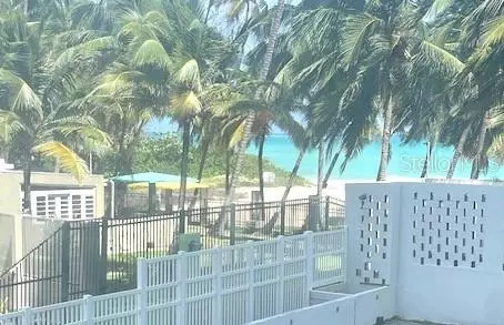 Carolina, PR 00979,4837 ISLA VERDE AVE. #104