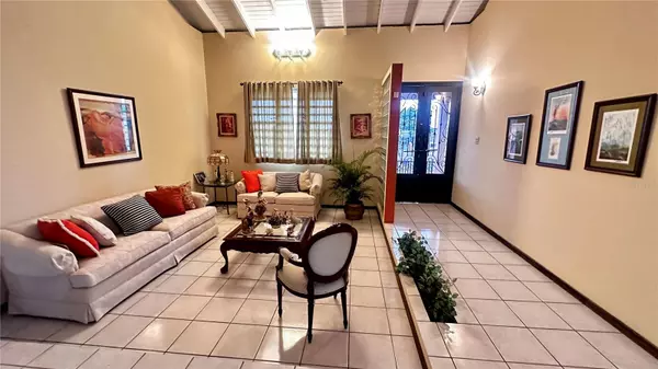 San Sebastian, PR 00685,49 CALLE PINO