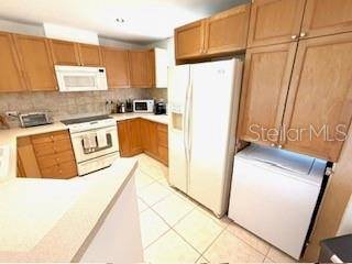 Humacao, PR 00791,300 OCEAN DRIVE #335
